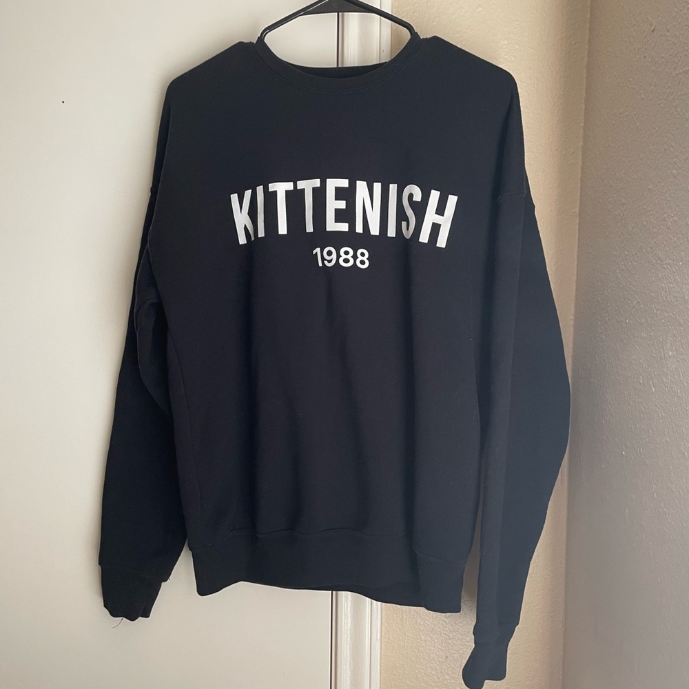 Kittenish Crewneck